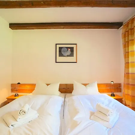 Gandur Holiday home